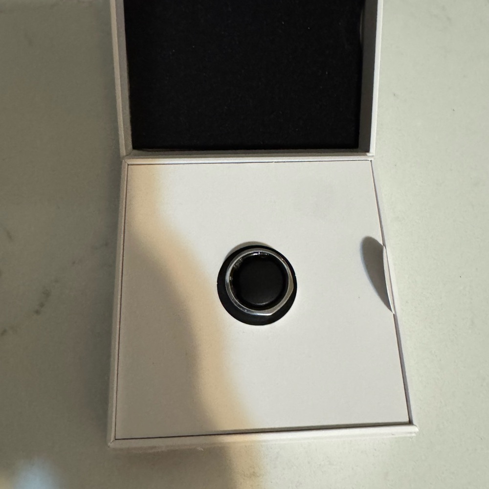 Oura Silver Heritage Ring - Picture 4 of 6